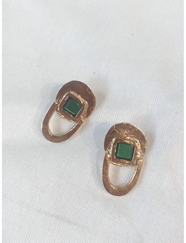 Gaudi Plakalı Küpe