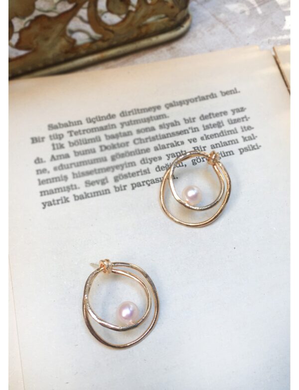 İncili Çember Küpe