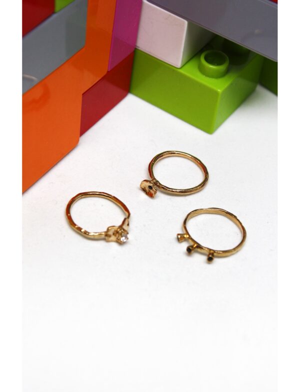 Üç Taşlı Antik Yüzük