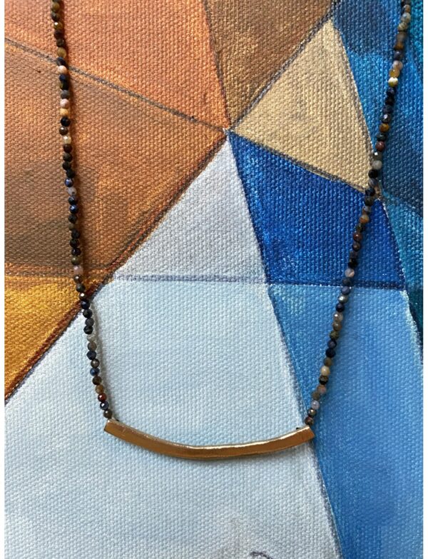 Yassı Eğri Çubuk Pitersit Kolye